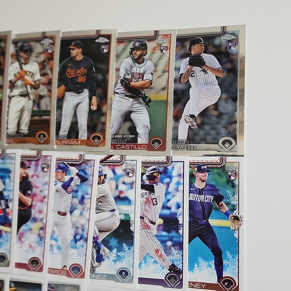 40 Rookie Baseball Card Lot - Picture 7 of 9